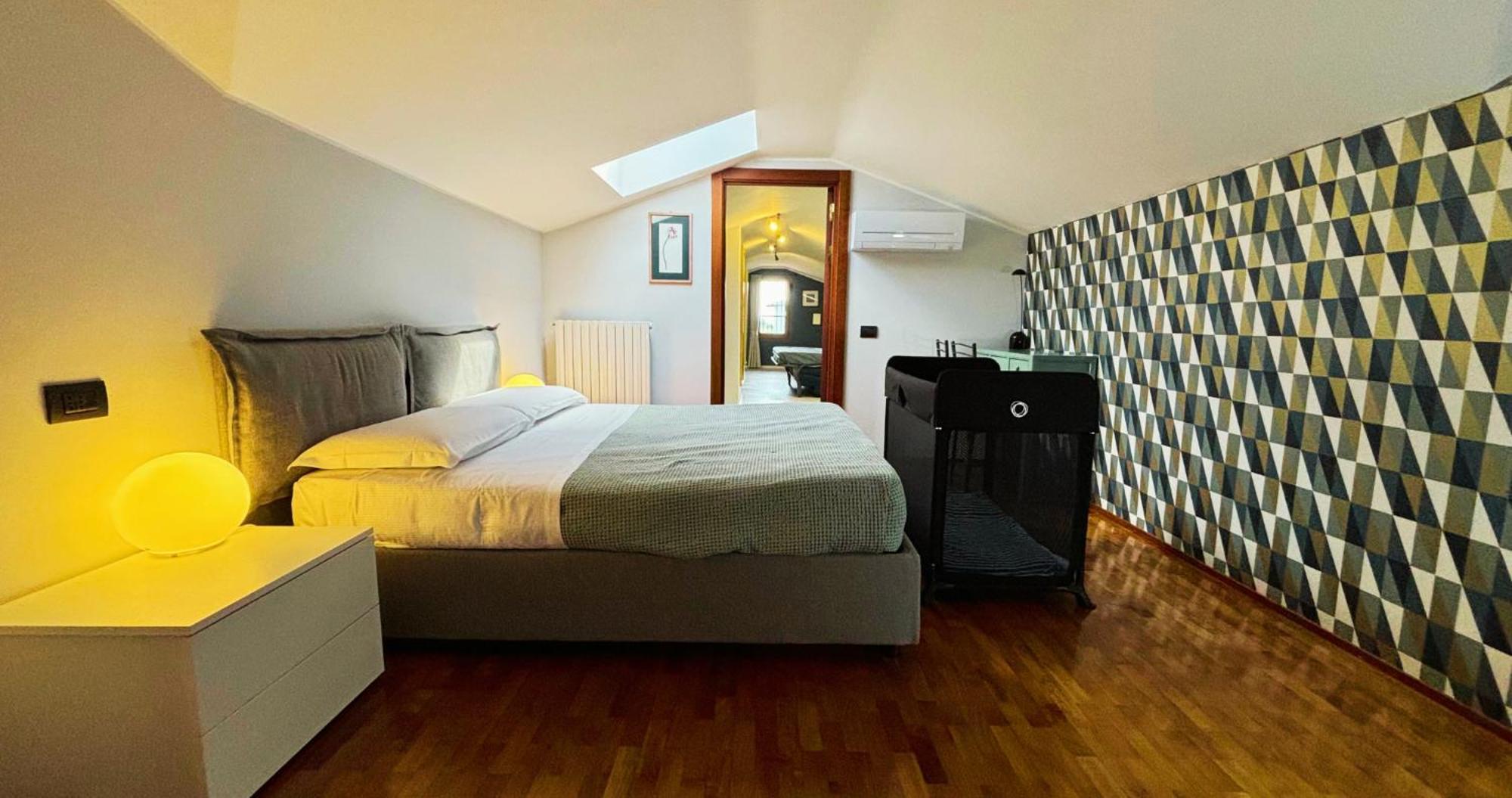 Bed and Breakfast Casa Ceruti Villa Guardia Exterior foto