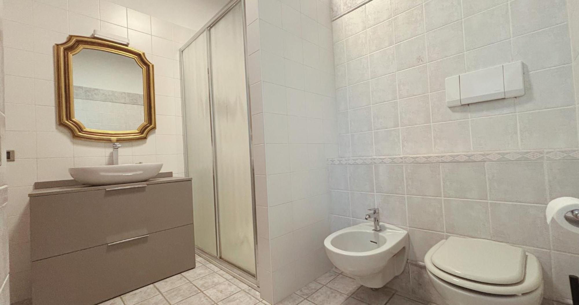 Bed and Breakfast Casa Ceruti Villa Guardia Exterior foto